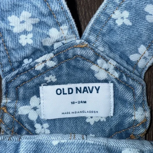 Old Navy Blue Floral Kids Overalls - Picture 2 of 4